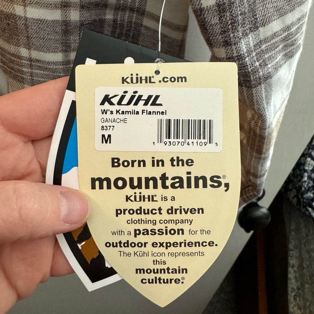 Kuhl Women’s flannel - Picture 5 of 7
